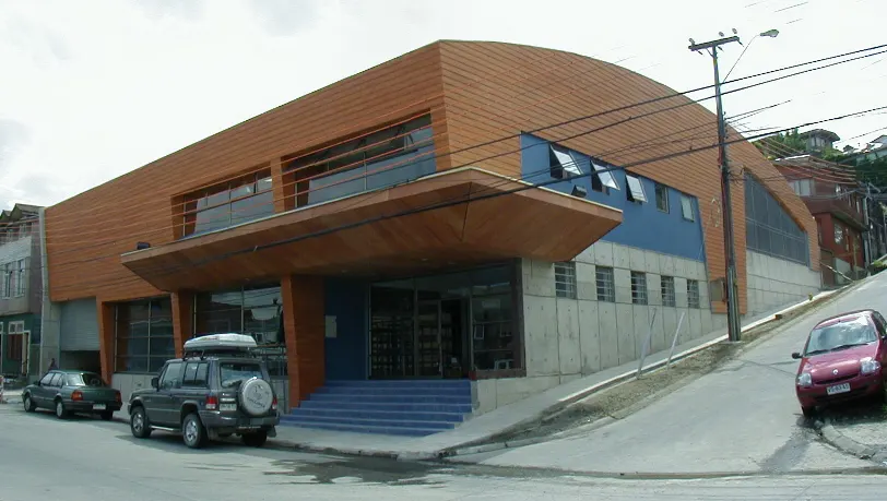 Larraín